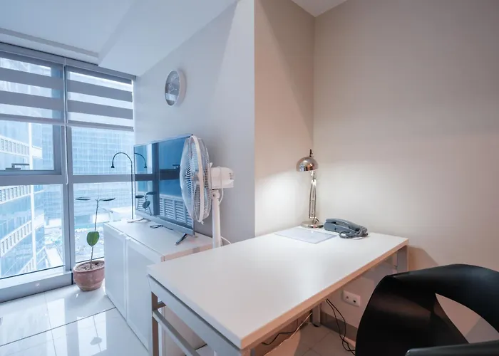 Uptown Bgc Luxury 1br With Fast Wifi * مانيلا